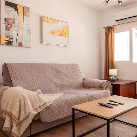Casa Zona Torrecilla Нерха